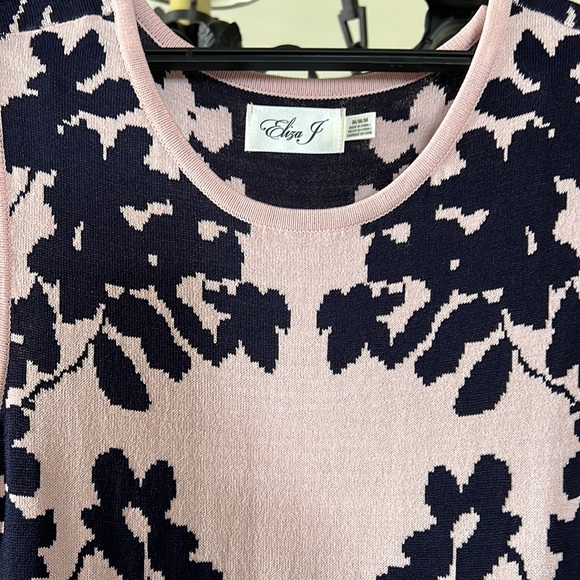 Elisa J Pink Navy and Fit and Flare Cocktail size M in pristine condition - Picture 5 of 8